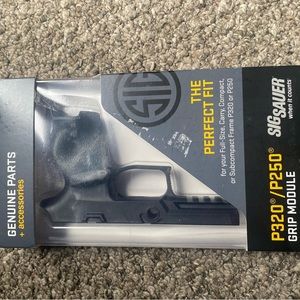 New in box unopened. Sig Sauer p320 grip